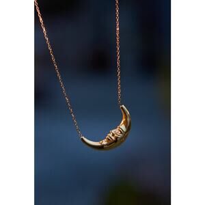 Moonstruck Necklace - 18K Gold Plated